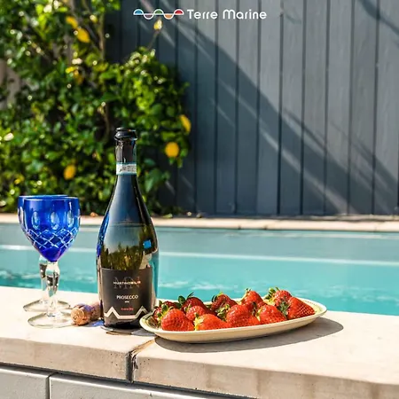 Bianca, Terre Marine Villa