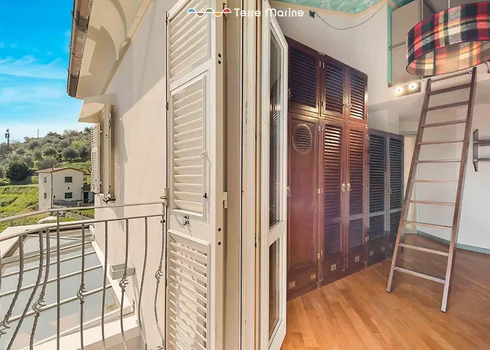 Vila Bianca, Terre Marine *